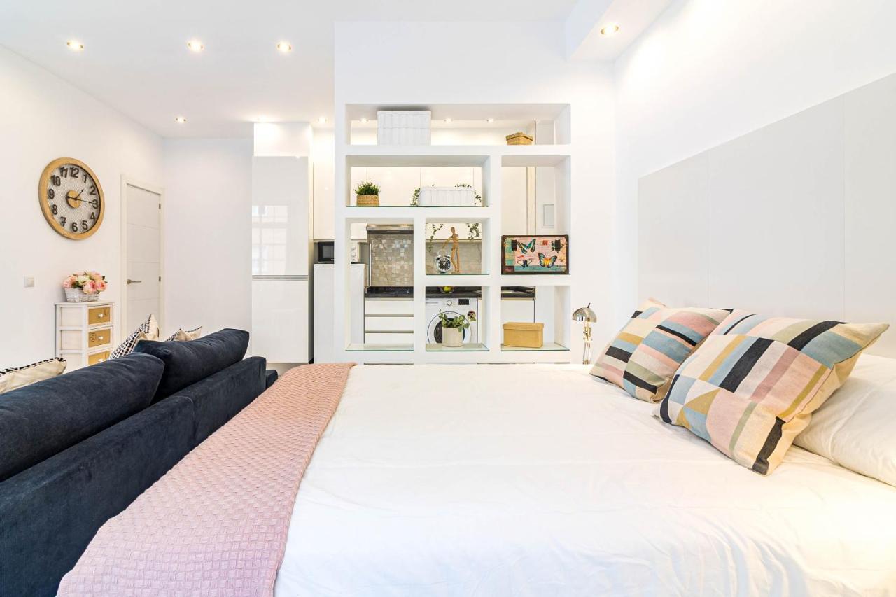 Arriola Apartamento Con Terraza Freshapartments Малага Екстериор снимка